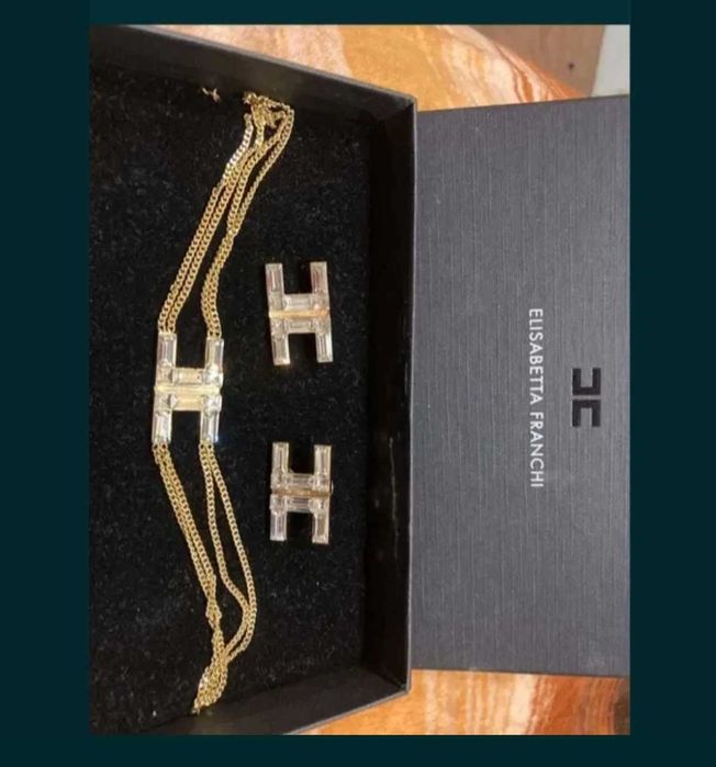 обеци  и гривна Elisabetta Franchi