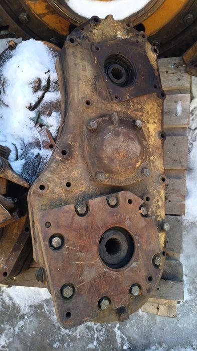 Запчасти KOMATSU