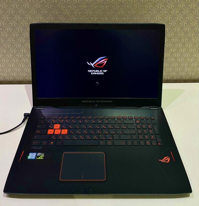 Ноутбук игровой ASUS ROG