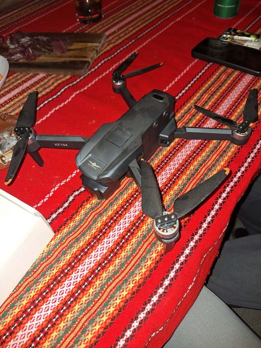 Дрон почти като нов е има си чанта за пренасяне