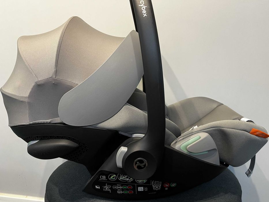 Cybex Cloud G i-Size Comfort + Adaptoare