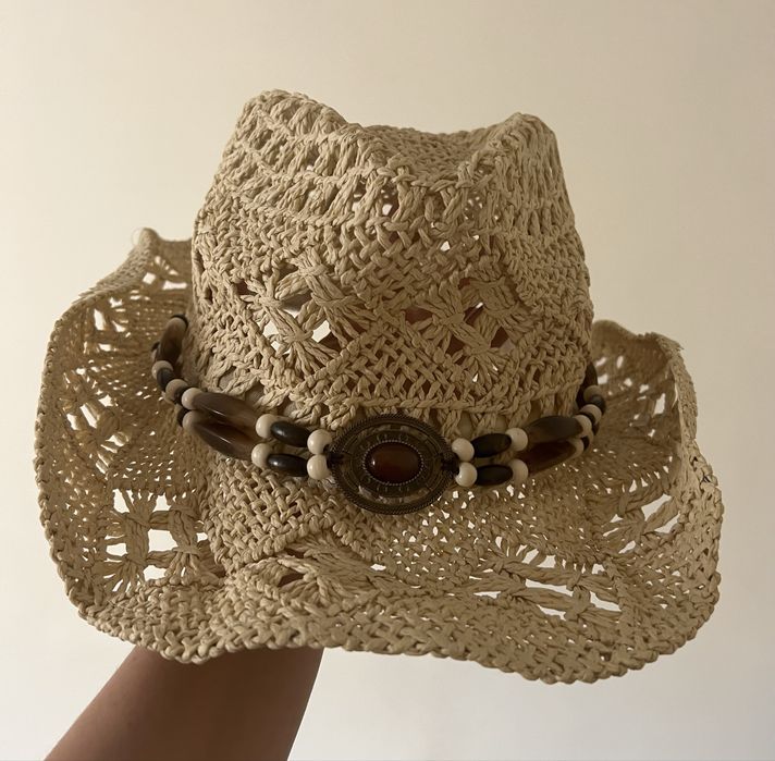 Вълнена шапка Ralph Lauren / Лятна сламена каубойска шапка