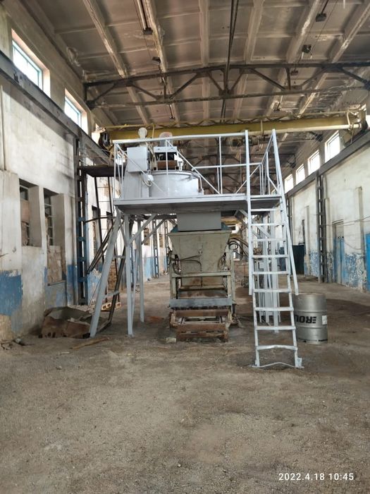 Станок по производству брусчатки