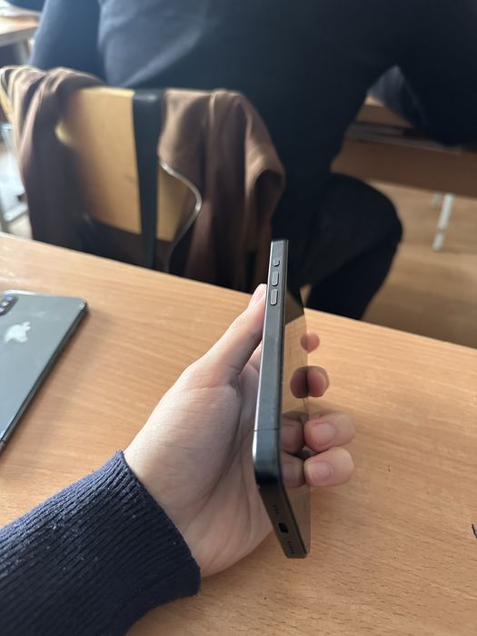 iPhone 15 Pro 256 / GB