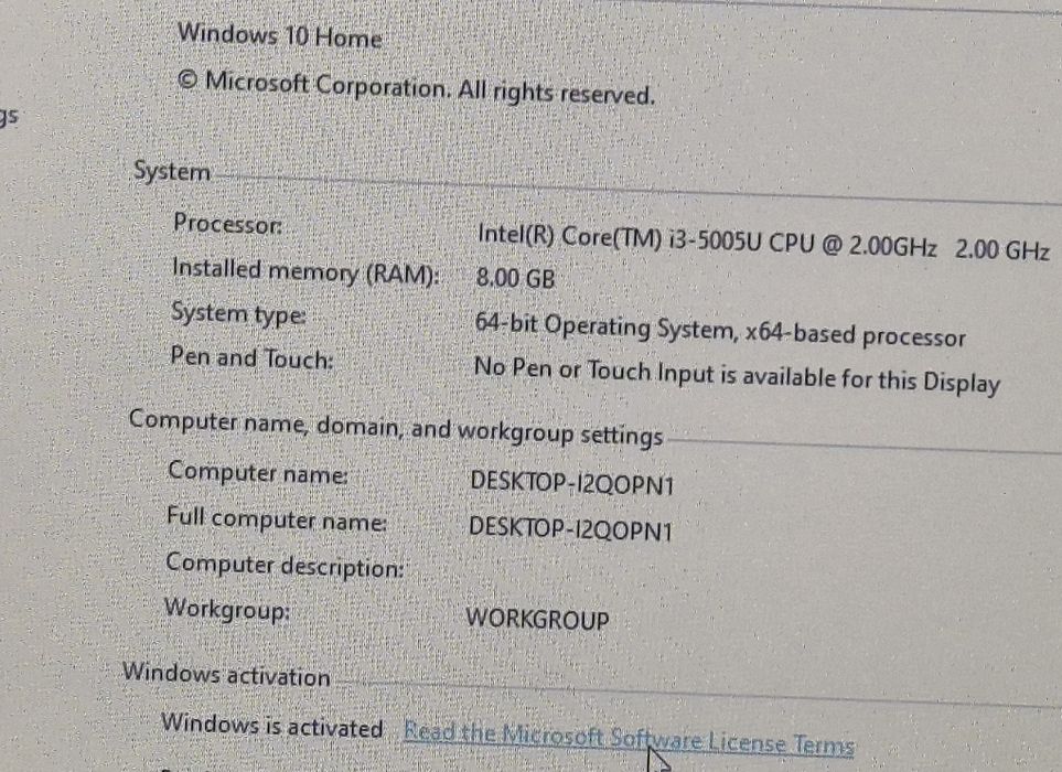 vand laptop alb Hp 15 81F0..15.6"..i3..8 Gb..Hard 1 Tb..impecabil