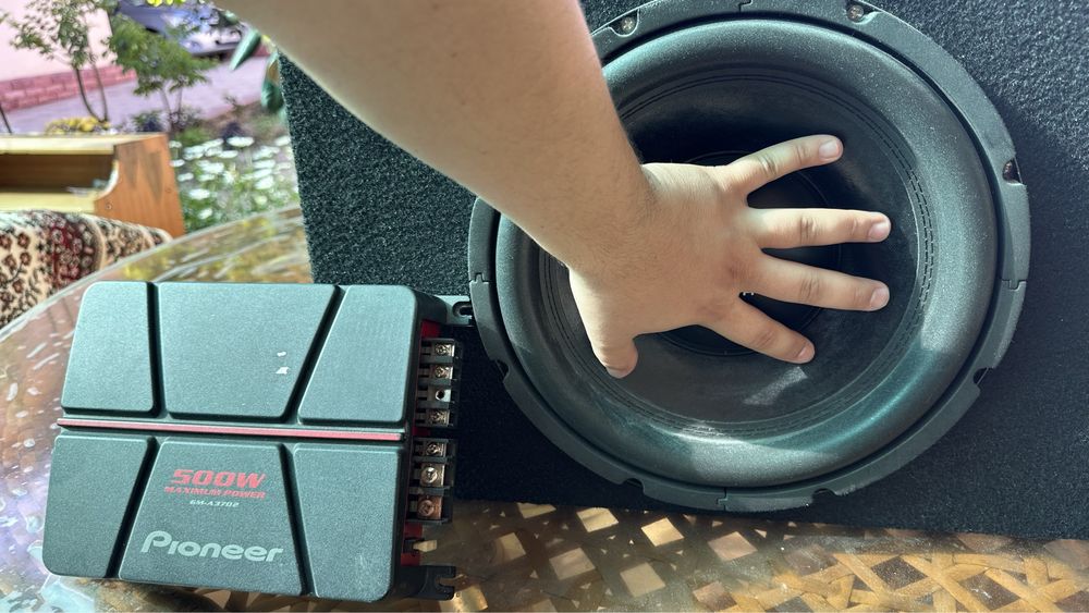 Сабвуфер HAMMER TECH va Pioneer Usilitel