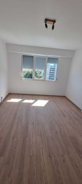 Продава се Двустаен апартамент в Разград, Освобождение - 63 кв.м за 1413 €/кв.м - Снимка #3
