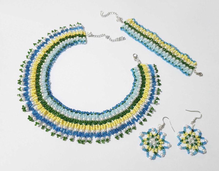 Reducere Set traditional lat albastru verde margele nisip baza gatului