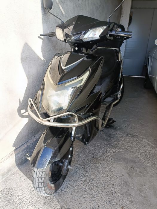 Продаётся Электро Скутер срочно