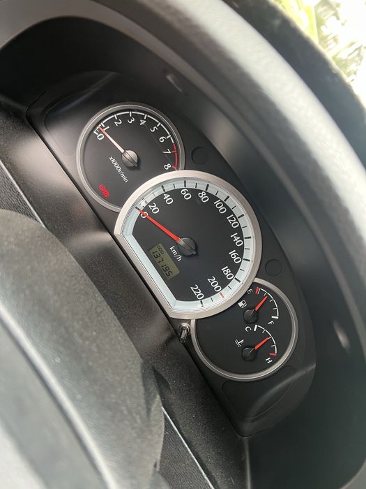 Продам свою машину  Lacetti 1,8