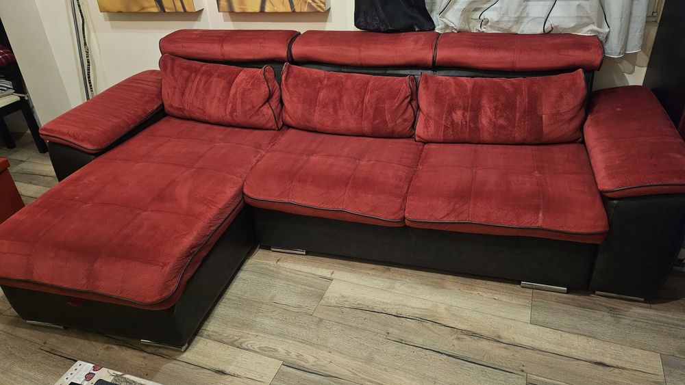 Разтегателен диван