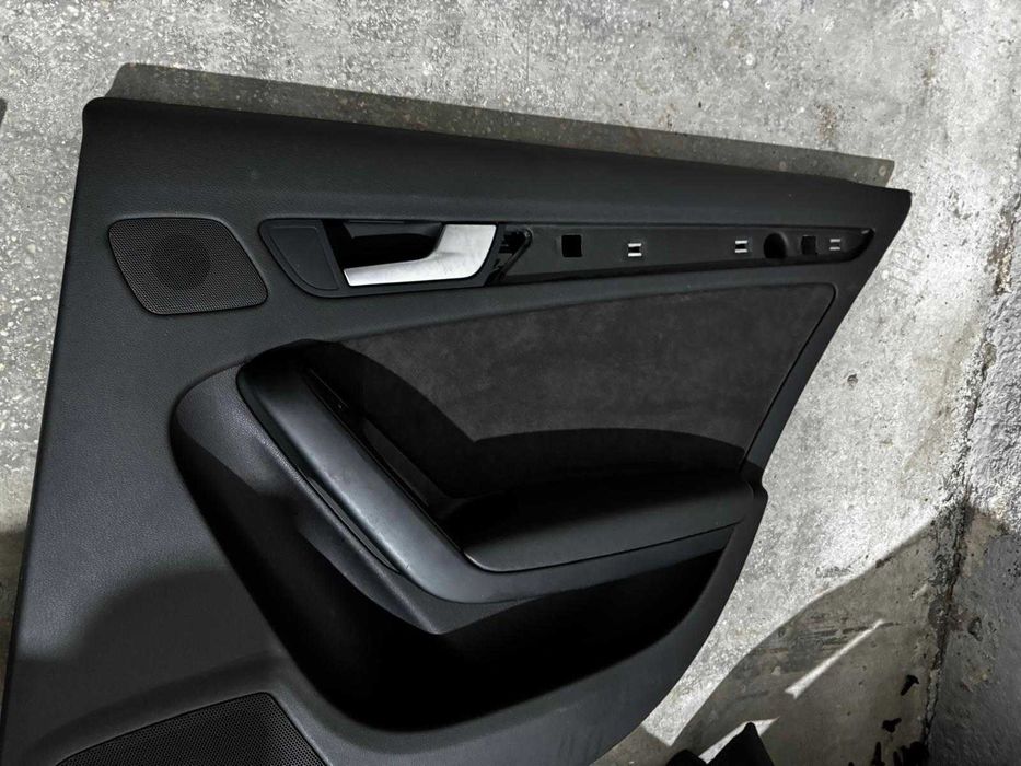 Set fete de usa capitonaje piele neagra alcantara S-Line AUDI A4 B8 break 2010