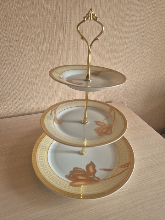 Продам посуду кружки