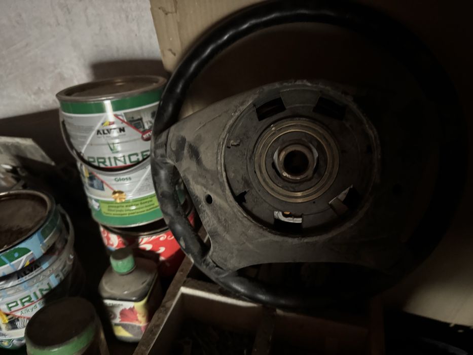 Руль мерседес 124