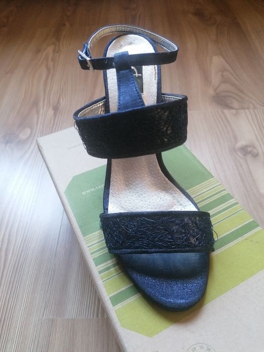 Sandale culoare albastru lucios, nr. 37