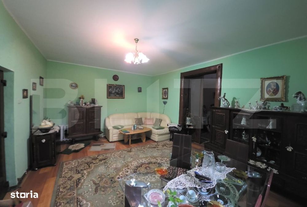 Casa, zona ultracentrala – ideala pentru locuinta sau activitate pro