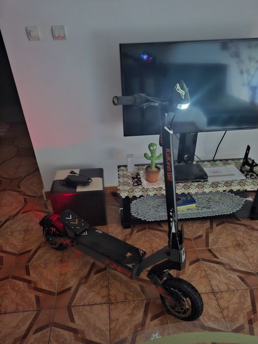 Vând Kukirin G2 2025 în stare IMPECABILĂ