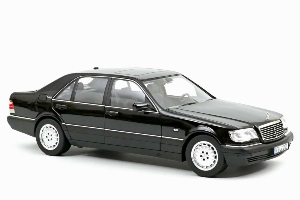Macheta Mercedes-Benz S600 (W140) 1:18 Norev