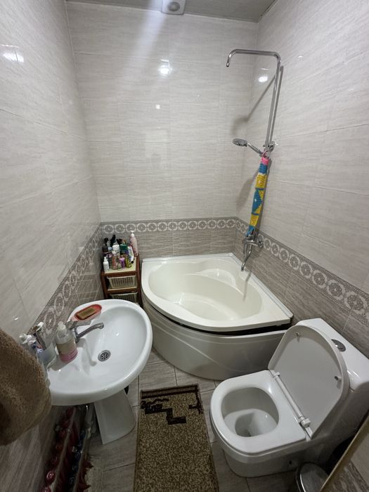 Сдается Коттедж в Аренду 1.6соток 5 комнат Хонобод