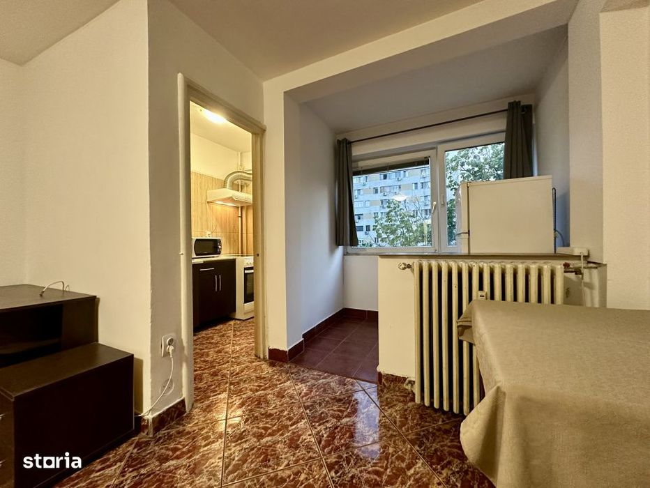 Garsoniera 31 mp, Drumul Taberei, metrou Favorit, 349 euro