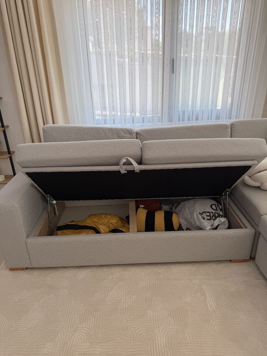 Ъглов разтегателен диван с ракла