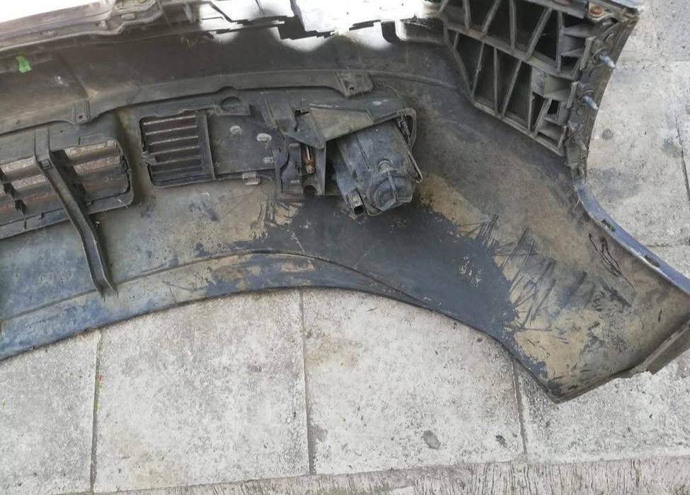 Предна броня Ауди А6 Ц5