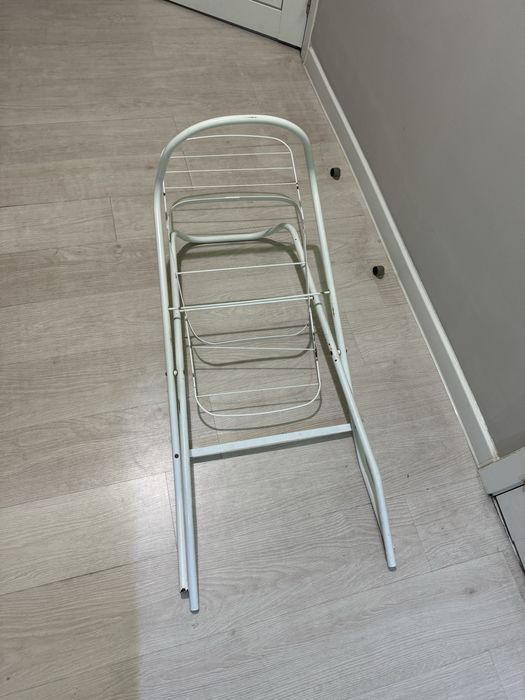 Ванночка со стойкой для детей