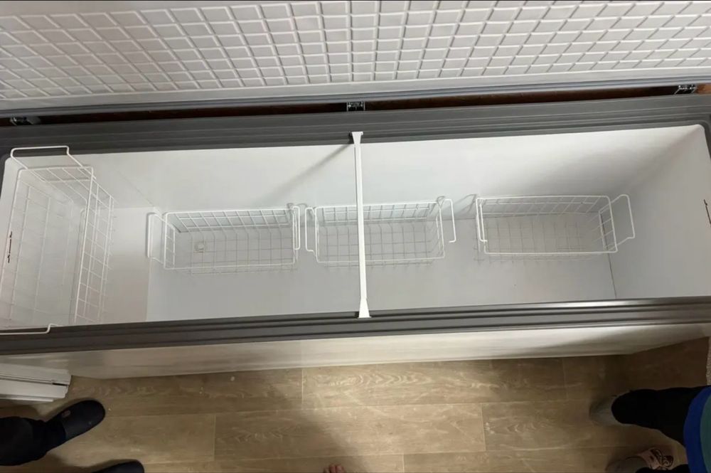 Продается срочно морозильник