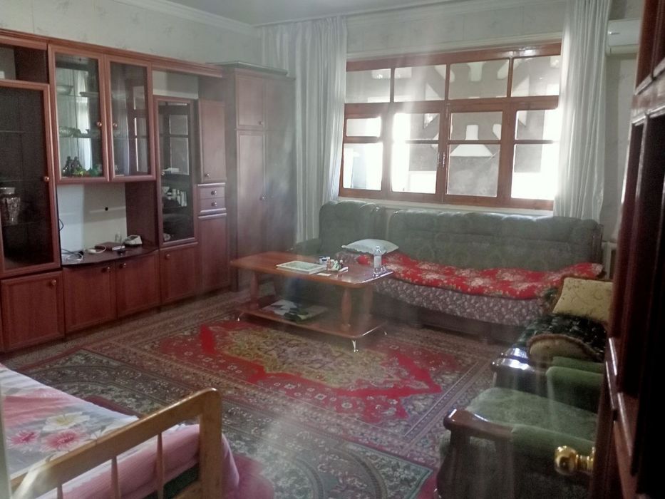 Продается квартира Метро Чиланзар 3 х комнатный