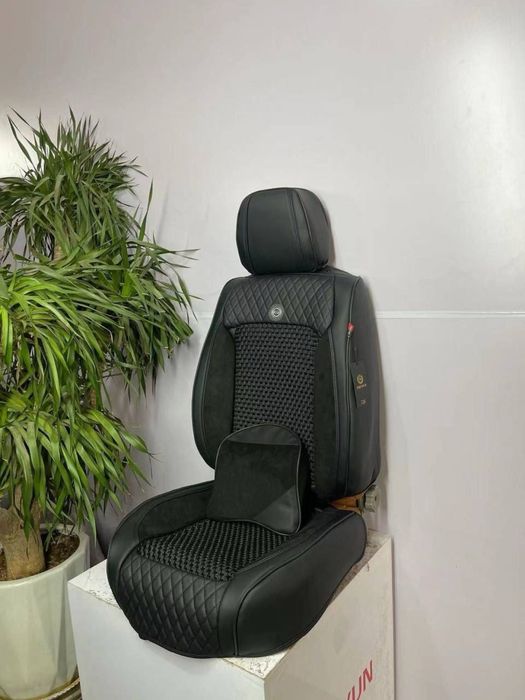 Mashina uchun chexol