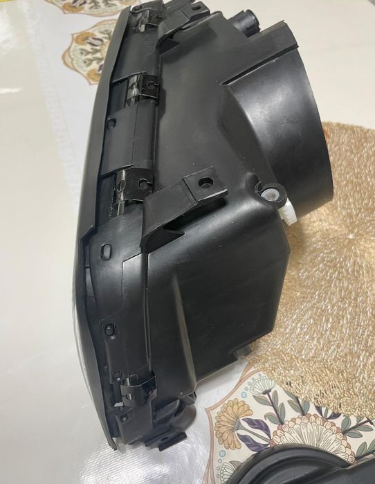 Продам фару на ауди