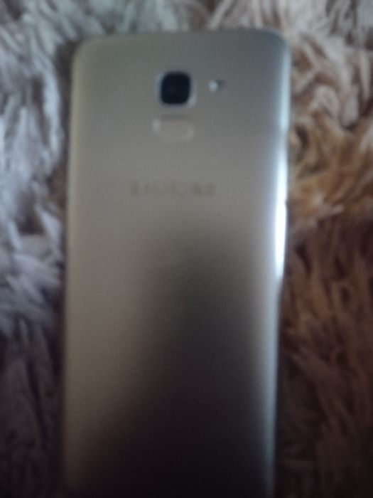 Продам Самсунг j6 3-32, 20000