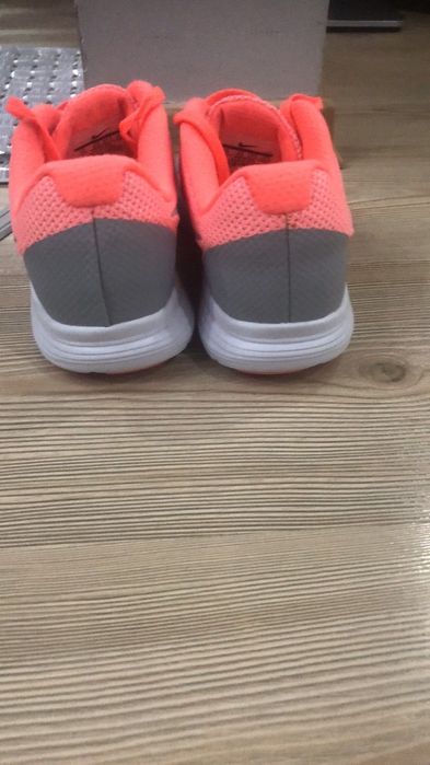 Дамски маратонки Nike