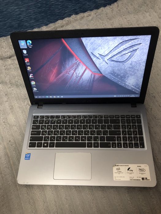 Asus озу 8гб ssd 240гб windows 10 pro работает отлично продам