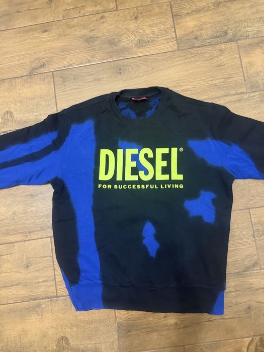 Худи Diesel.