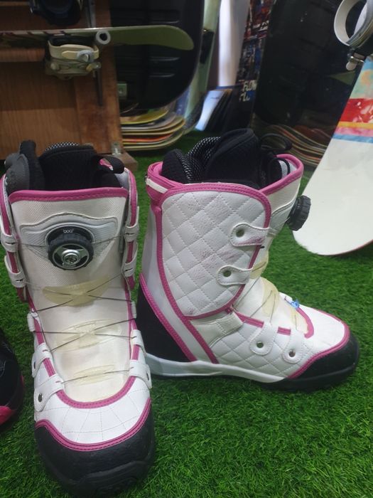 Ботинки для сноуборда 36-39 размер.
