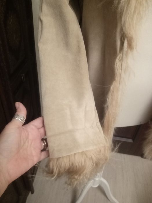 Дубленка Манго,замшевая.