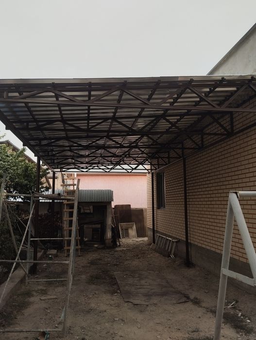 Демонтаж упавших навесов.Недорого