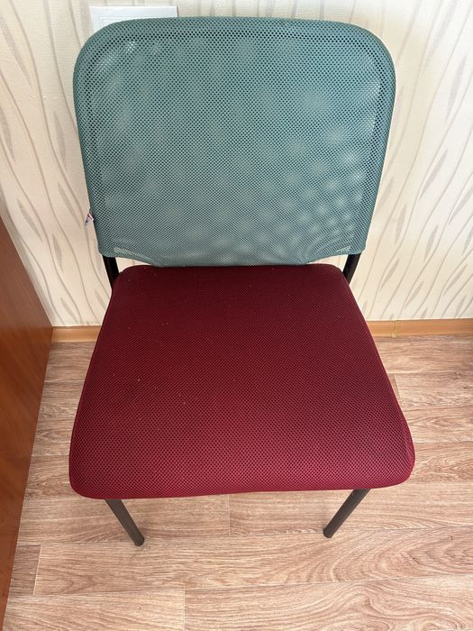 Стул мягкий