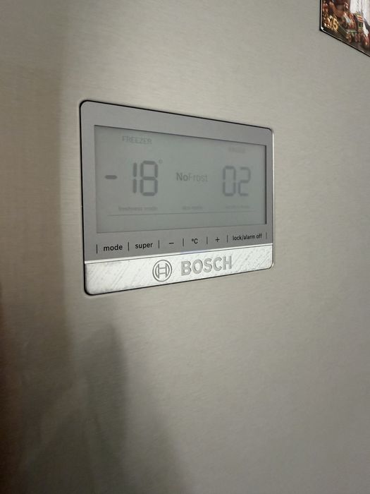 Холодильник BOSCH