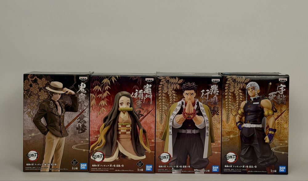 Продават се аниме фигурки