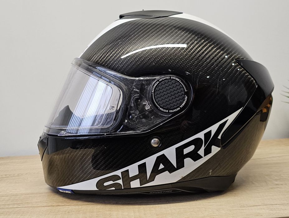 Каска Shark Spartan Carbon size L