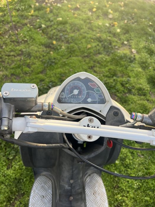 Продавам скутер 50 кубика