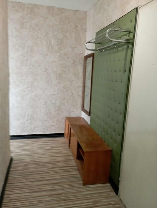 Дава се под наем Едностаен апартамент в Шумен, Тракия - 40 кв.м за 204 € - Снимка #3