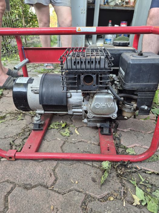 Generator Pramac Powermate EM2800 AVR – 2,5 kW