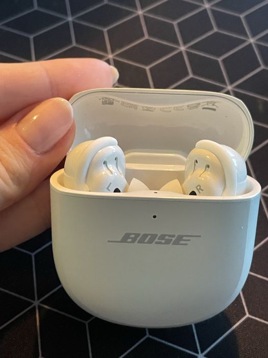 Casti Bose Quiet Confort Ultra