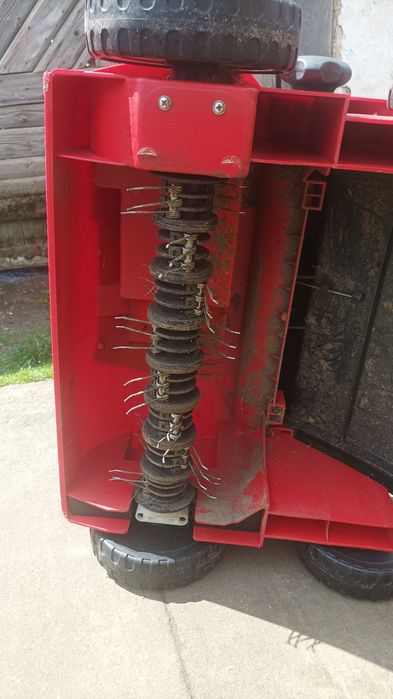 Scarificator aerator electric