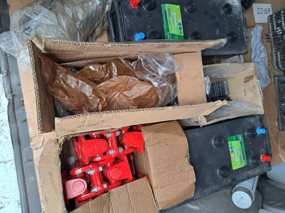 Piese A 1800 , taf , cardane PINIOANE SATELITI A 1800