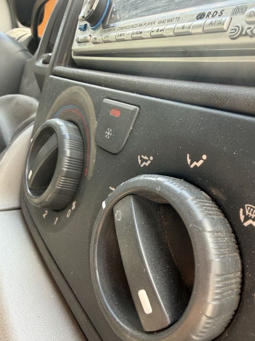 Под наем Товарен бус Fiat DUCATO 6 местен 3500 кг клима