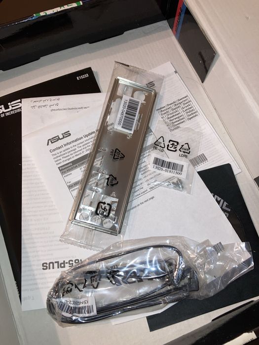 Kit Placa de baza Asus + Procesor Intel + 16 GB RAM Kingston